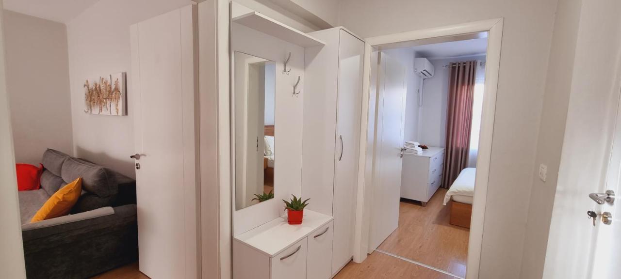 Comfy Apartment- Sunny Balcony Tirana Zewnętrze zdjęcie